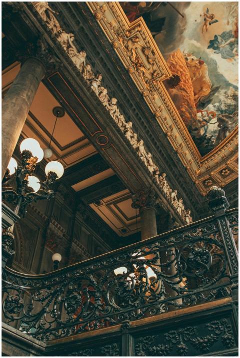 A beautifully ornate museum interior in CDMX showc