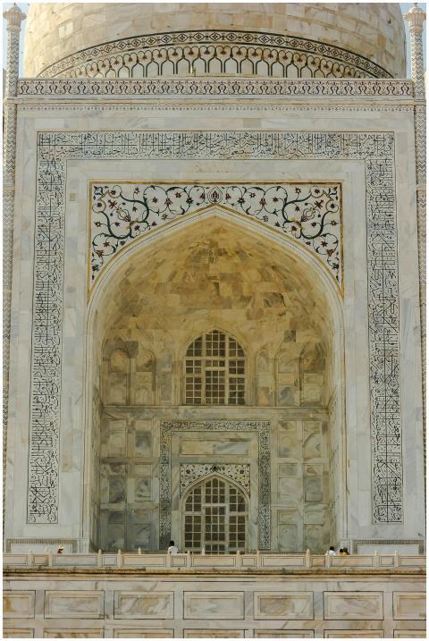 Close-up of the intricate arch design on the Taj M