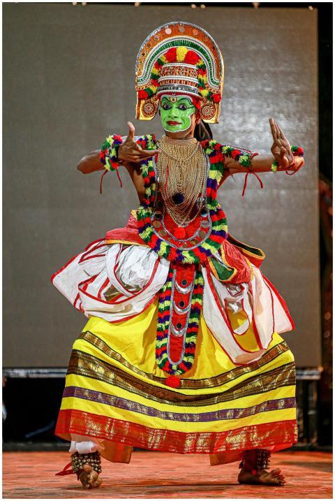 Colorful Ottan Thullal performance showcasing trad