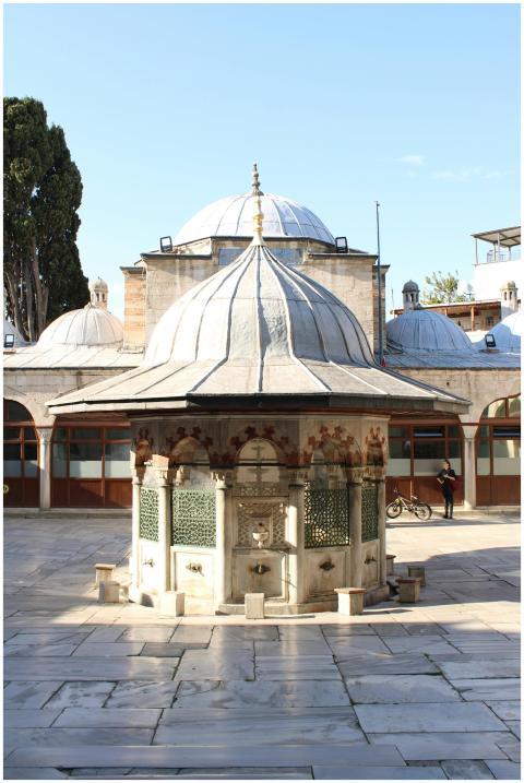 Beautiful Ottoman architecture in a mosque courtya