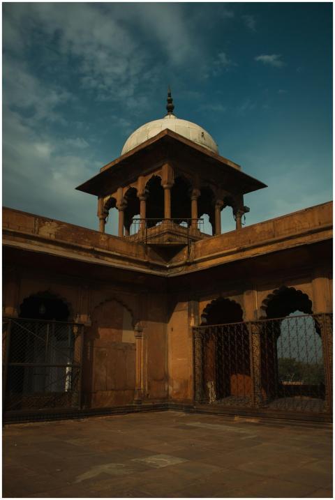 View of the iconic Jai Mandir dome showcasing Mugh