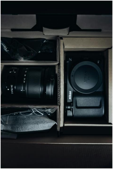 Unboxing Nikon Camera Zoom
