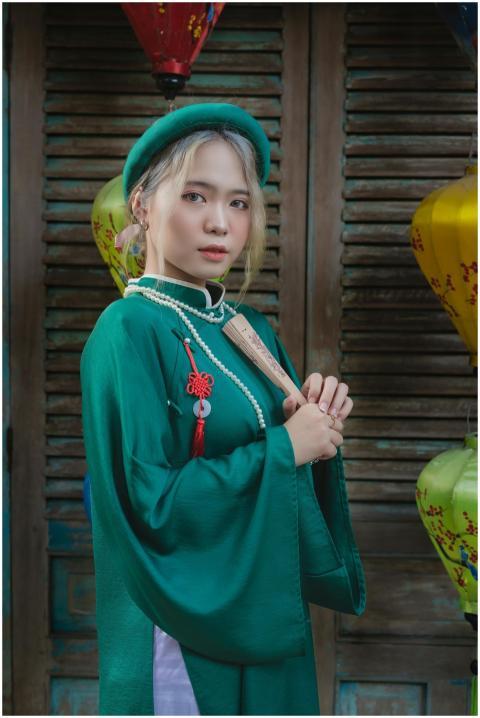 Portrait Woman Traditional Green