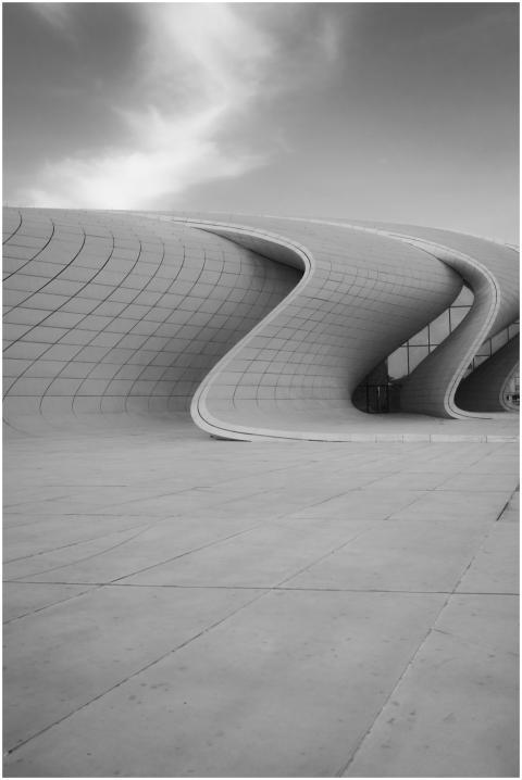 Black and white photo of Heydar Aliyev Center's mo