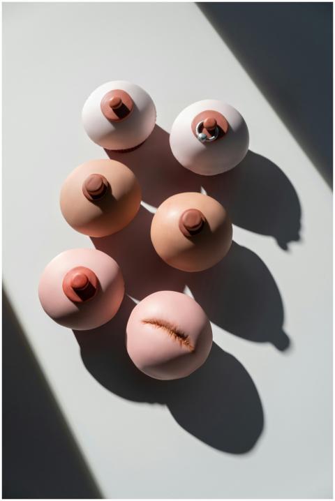 Creative cupcake art promoting breast cancer aware