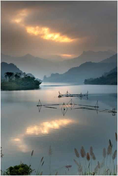 Breathtaking view of a tranquil lake surrounded by