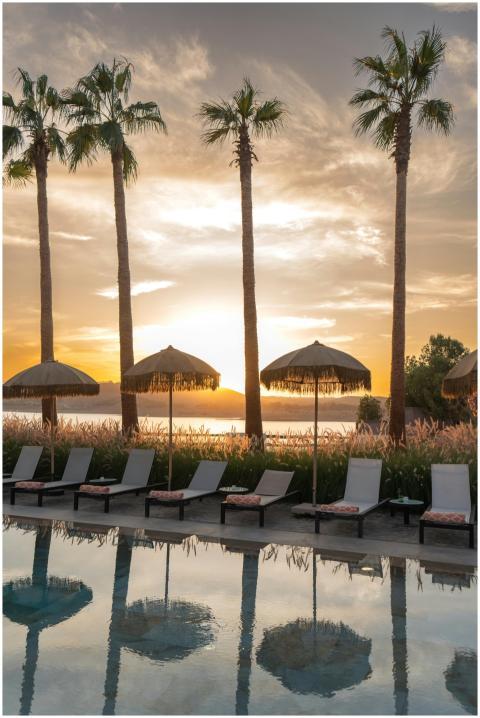 Free stock photo of pure house on the lake