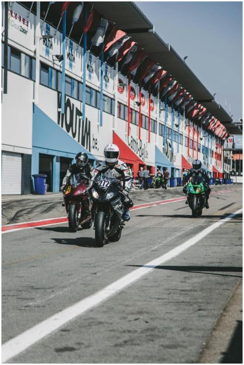 Motorcycle racers on the track at Circuit Zolder i