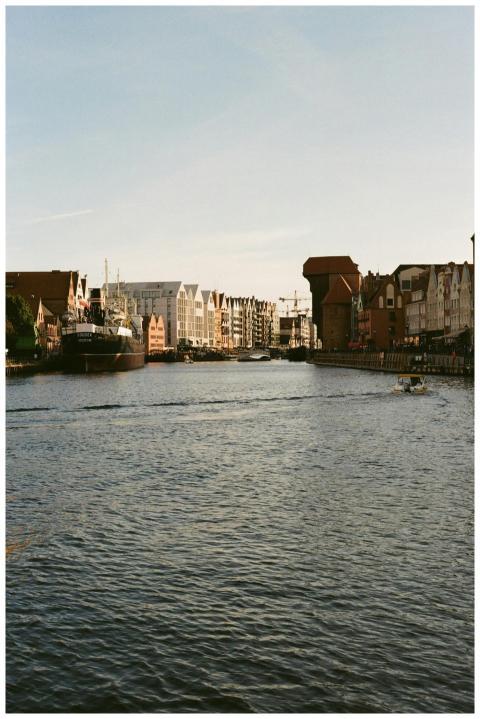 Explore the historic waterfront architecture in Gd