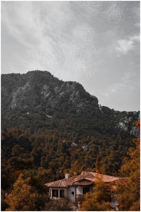 Captivating view of mountains and traditional hous