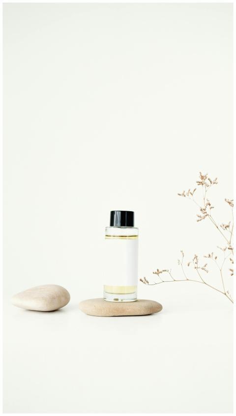 Simple yet elegant composition of an aromatherapy