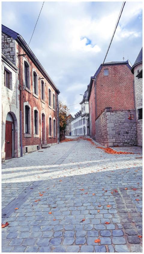 Small street of Olne