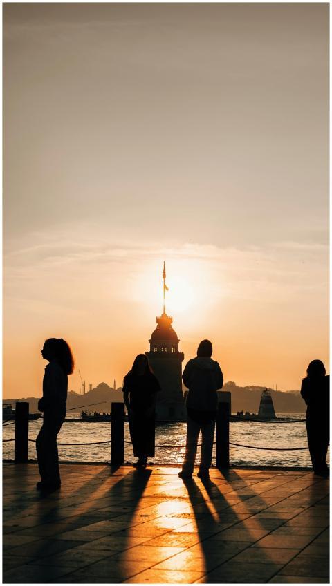 Captivating silhouettes around Maiden's Tower in I