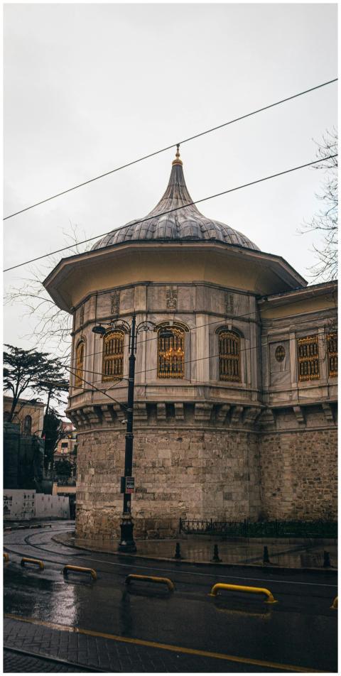 Discover the rich history of Ottoman architecture
